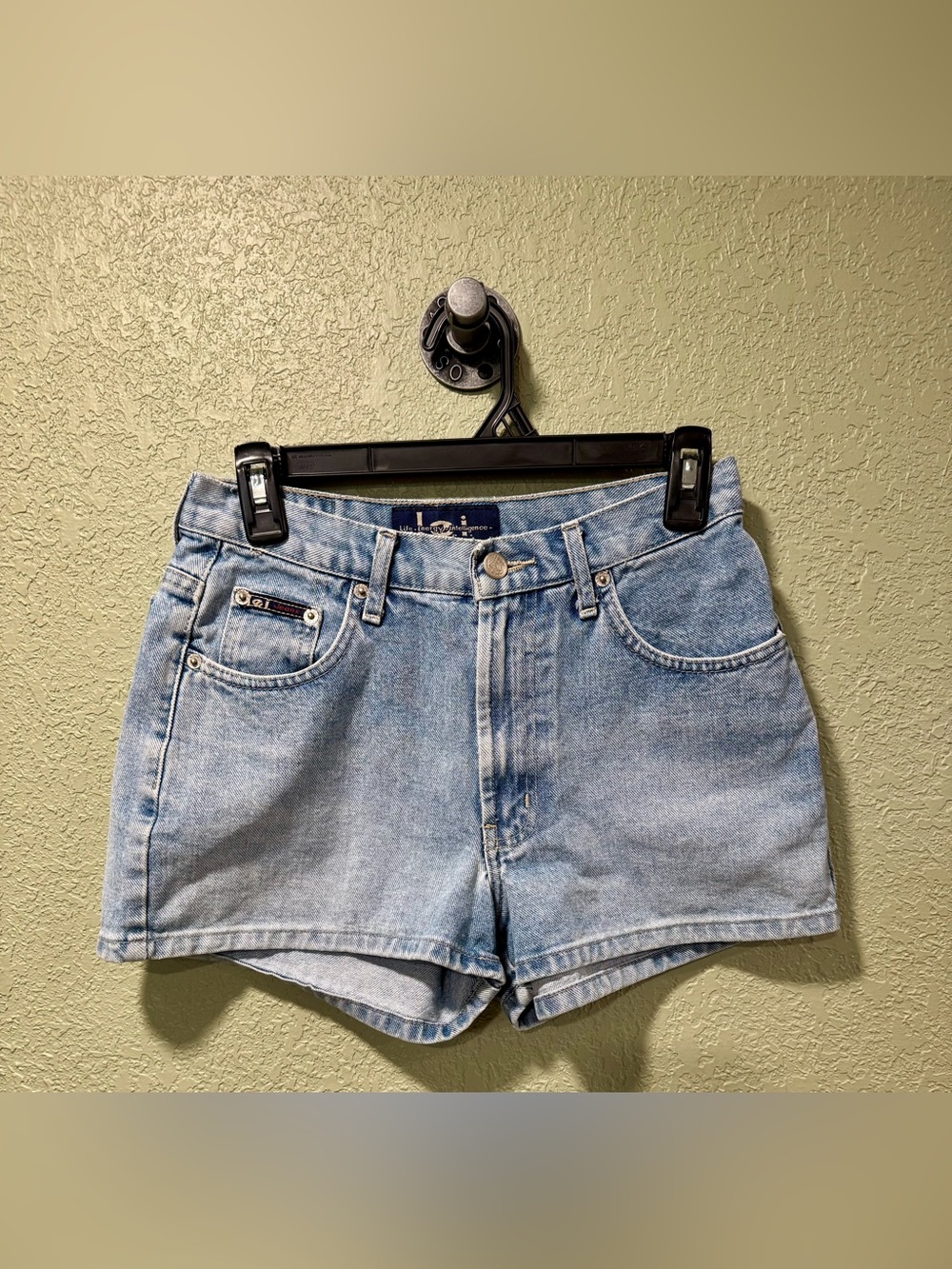 lei Vintage Light Wash Denim Jean Shorts size 5